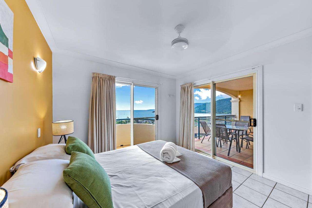 Magnificence At Airlie Lejlighed Airlie Beach Eksteriør billede